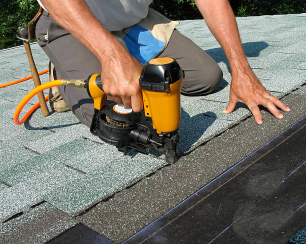 Roof Gutter Cleaning in South Bradenton, FL